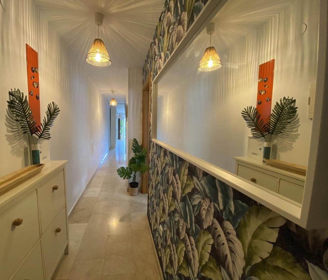 Lunaroom Center & Quiet Guesthouse Malaga Ngoại thất bức ảnh