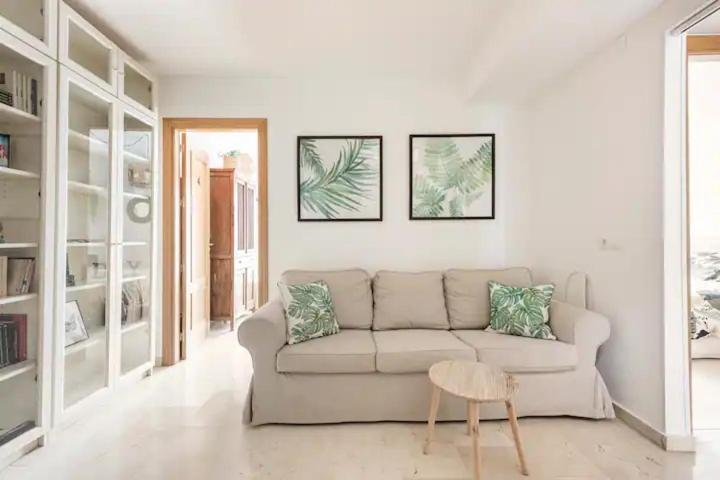 Lunaroom Center & Quiet Guesthouse Malaga Ngoại thất bức ảnh
