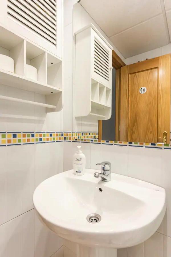 Lunaroom Center & Quiet Guesthouse Malaga Ngoại thất bức ảnh